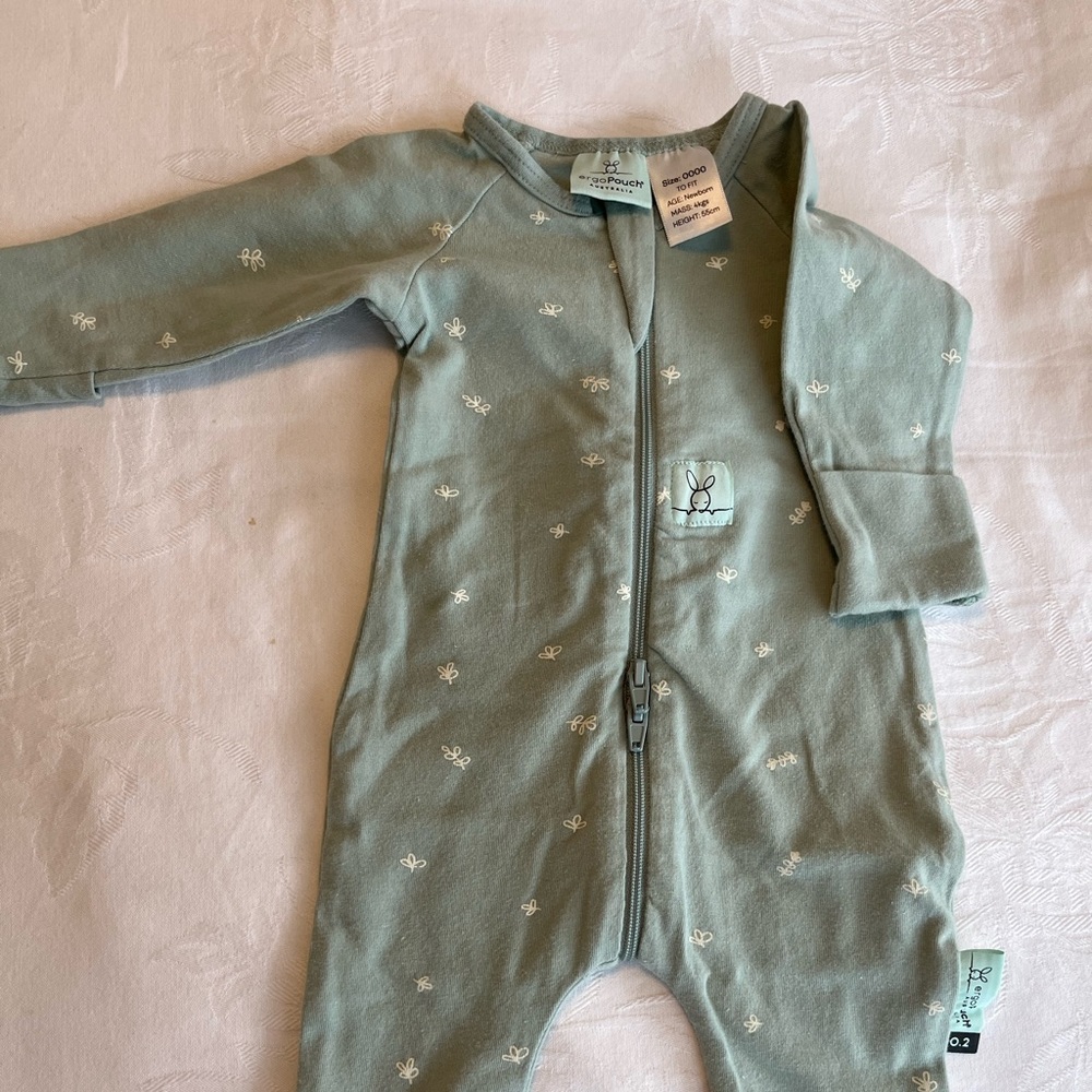 Ergo Pouch Pajamas Newborn 0.2tog